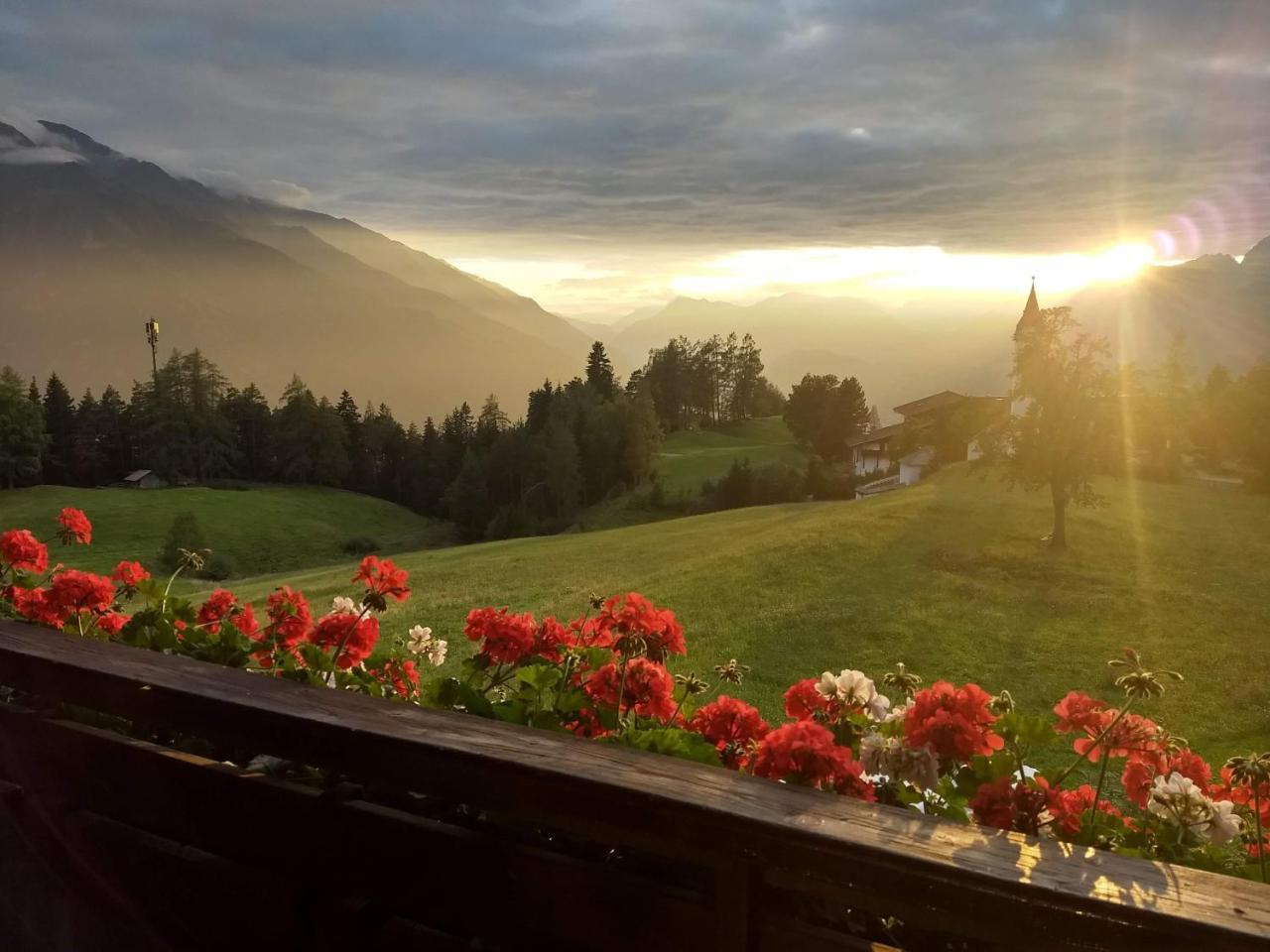 Haus Lukas Bed & Breakfast Seefeld in Tirol Ngoại thất bức ảnh